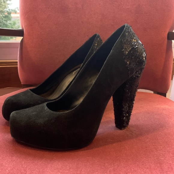 Bcbg sequence black pumps size 9. - Picture 3 of 3